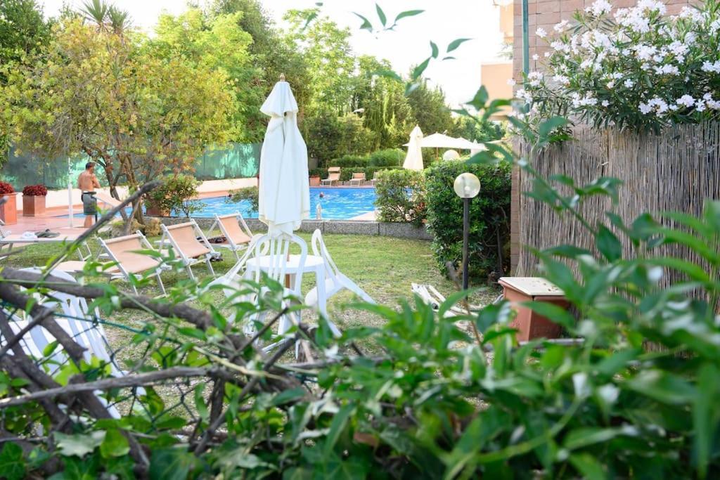 Laura Sweet Home Con Piscina Roma Exterior foto